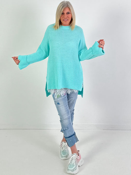 Trui model "Zijsplit" - turquoise