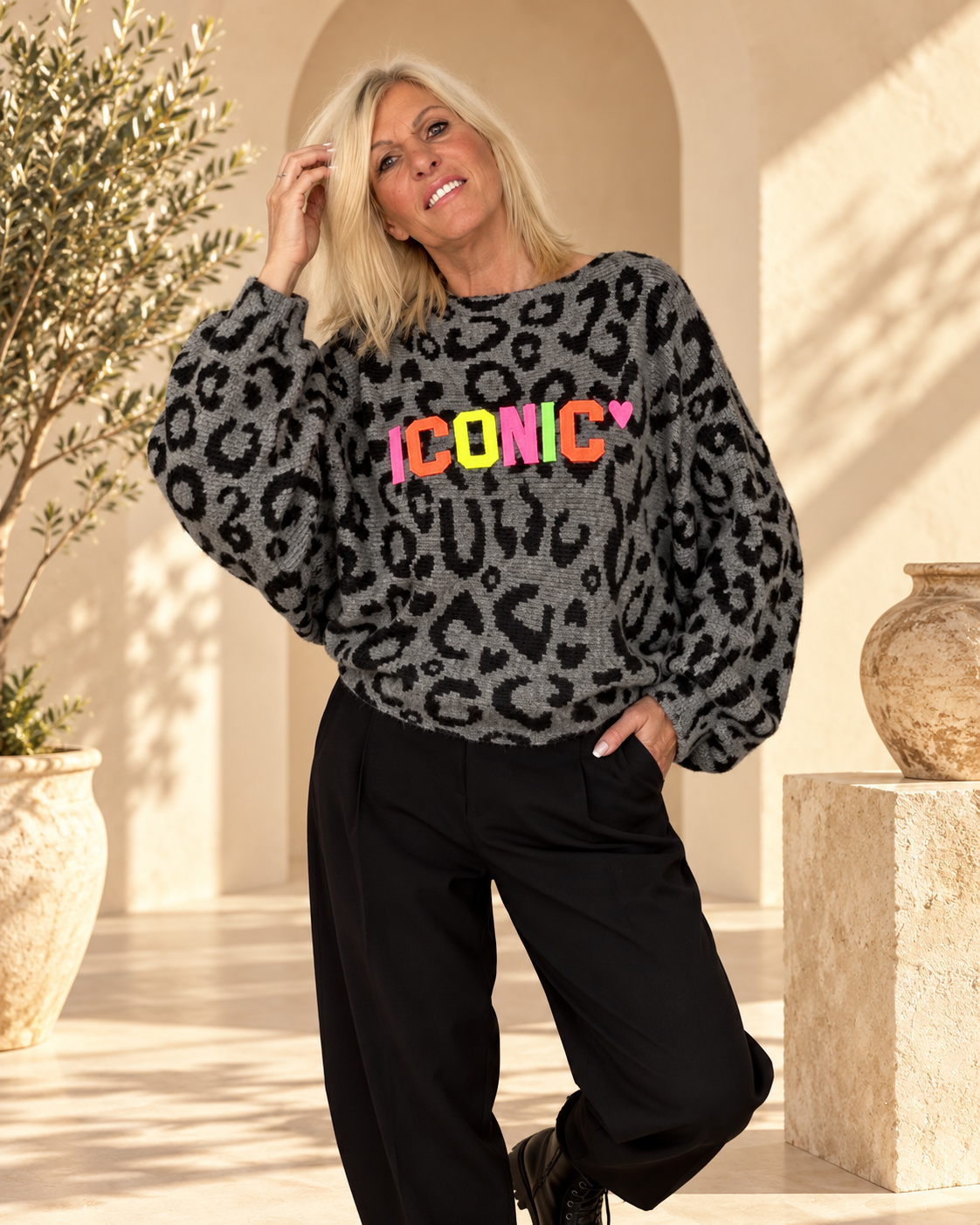 Leo Iconic Sweater - Grey Multicolor