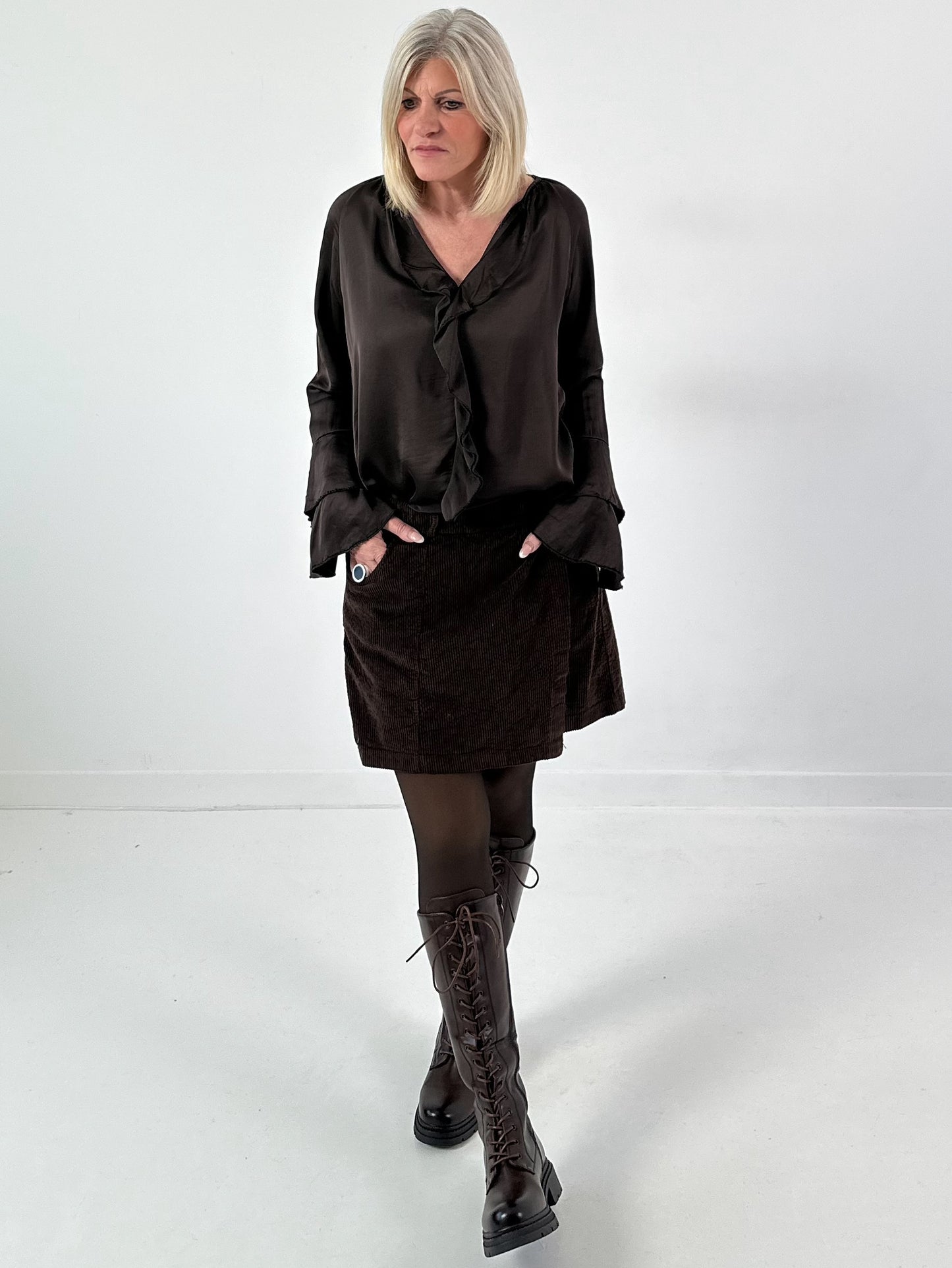 Blouse met volants model "Lush Light" - koffie