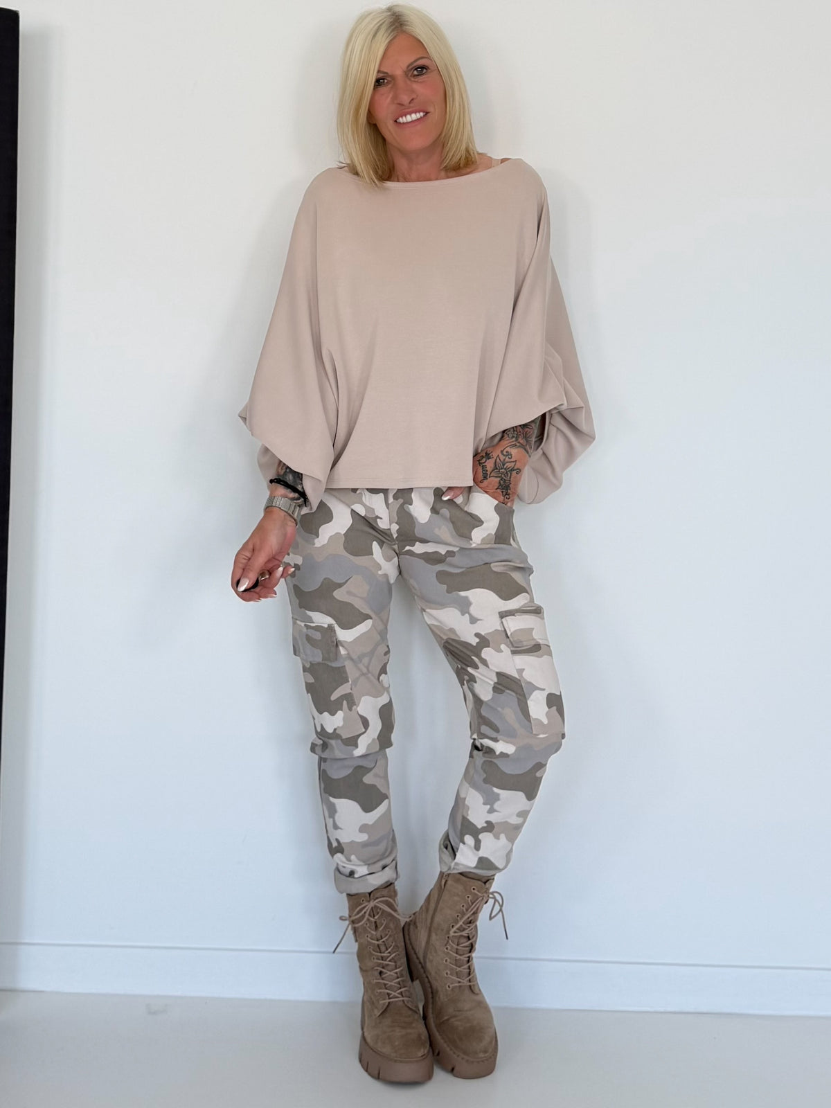 Cargo Hose mit Camouflage-Print - taupe-grau-mehrfarbig