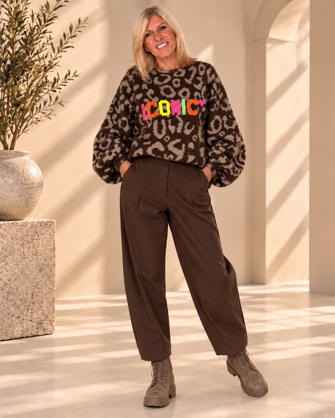 Leo Iconic Sweater - mocha multicolored