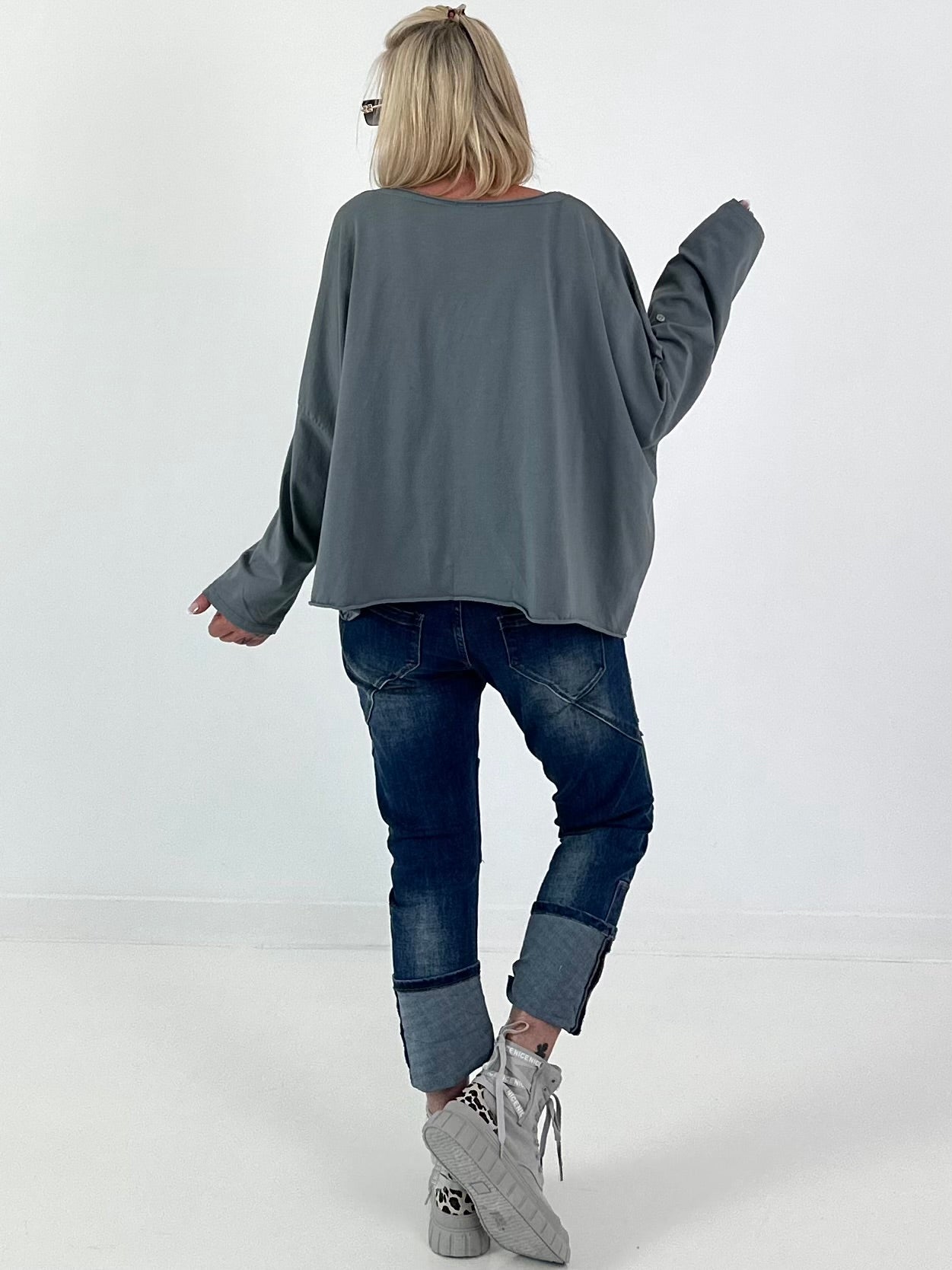 Oversized Sweatshirt mit aufwendigen Details - grau