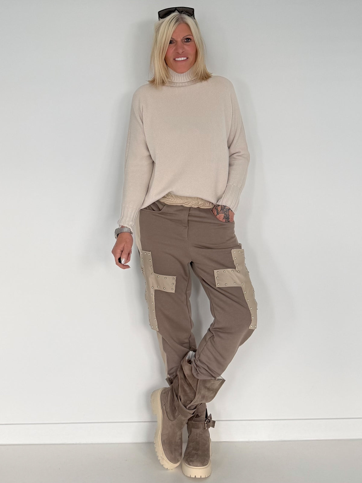 Sweathose im Materialmix - taupe-beige