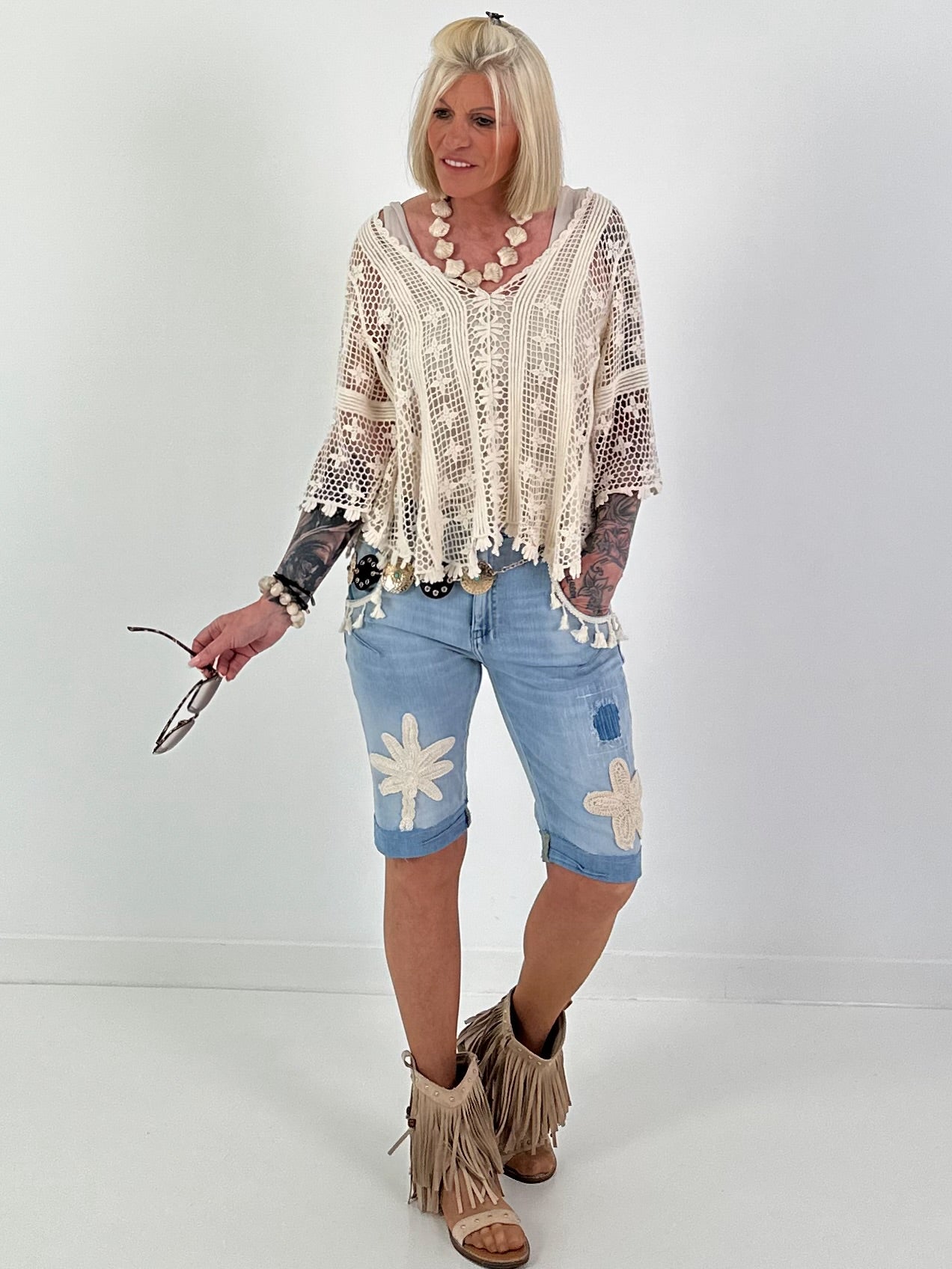 Häkelpulli mit Bindeband am Rücken - beige