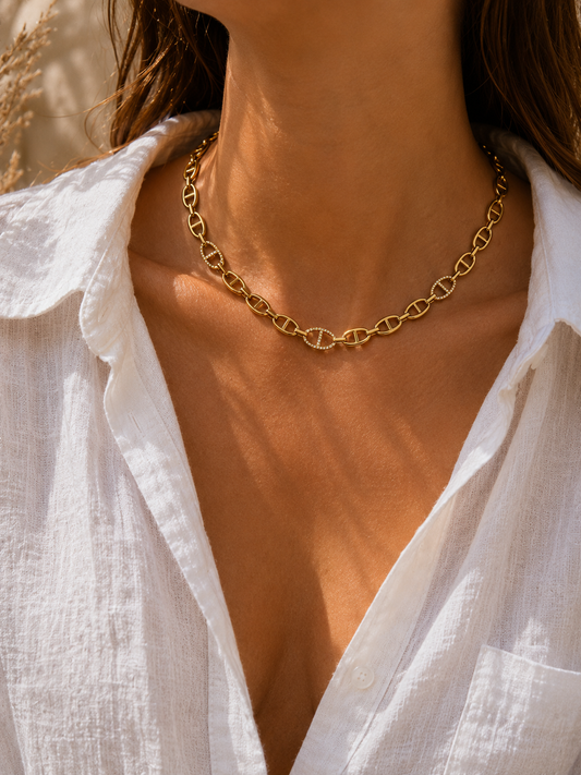 Giuno Necklace with Rhinestone Details - Gold