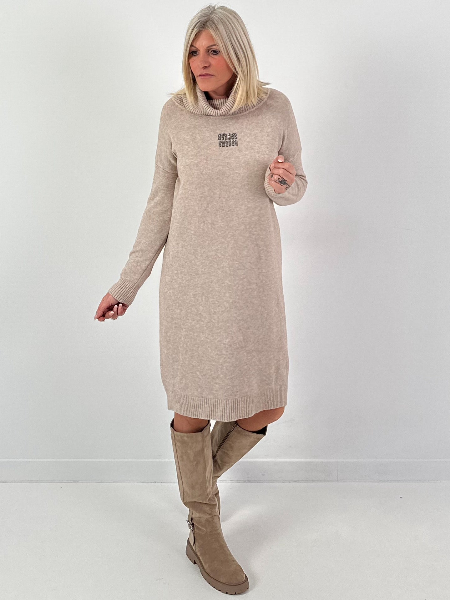 Knitted dress model "Shine Story" - beige