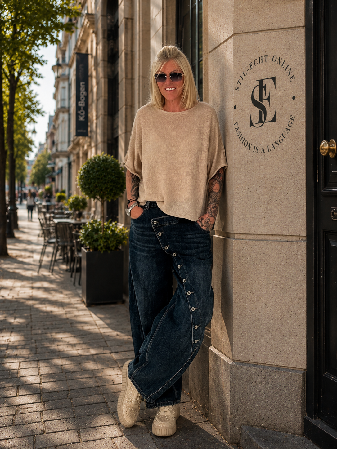 Light sweater with half sleeves - beige