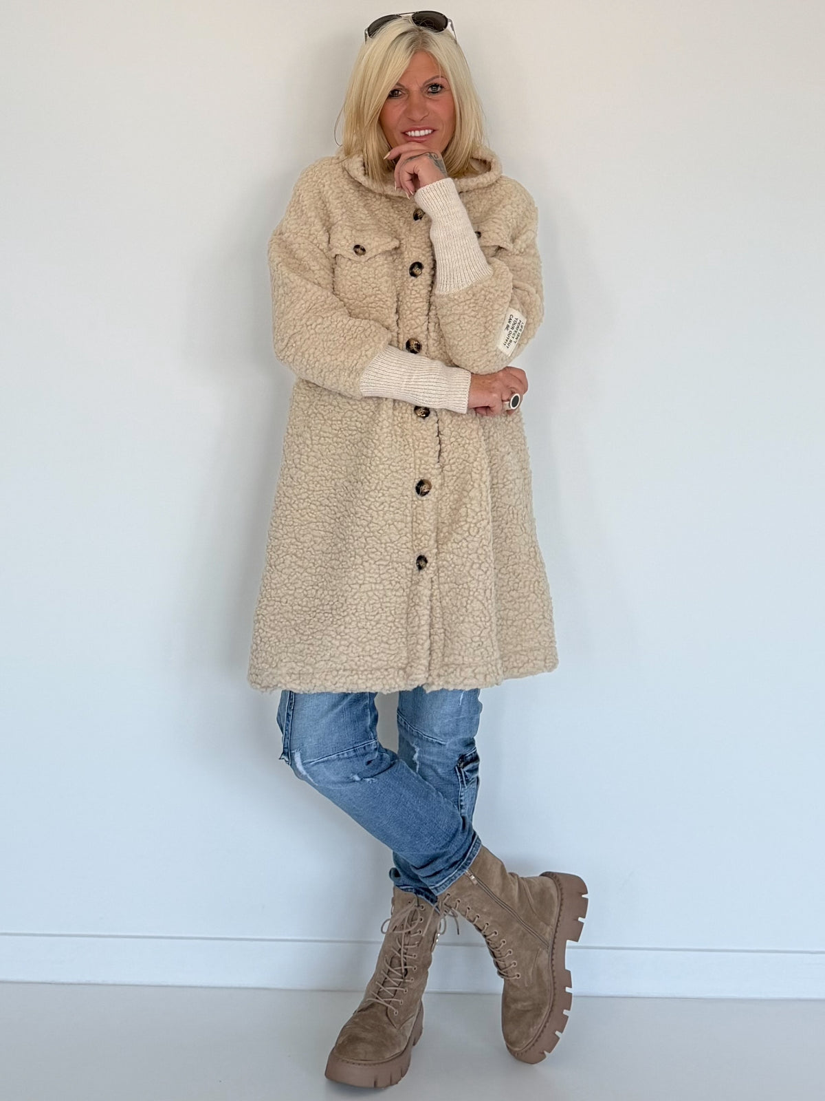 Teddymantel met mouwen met omslag - beige