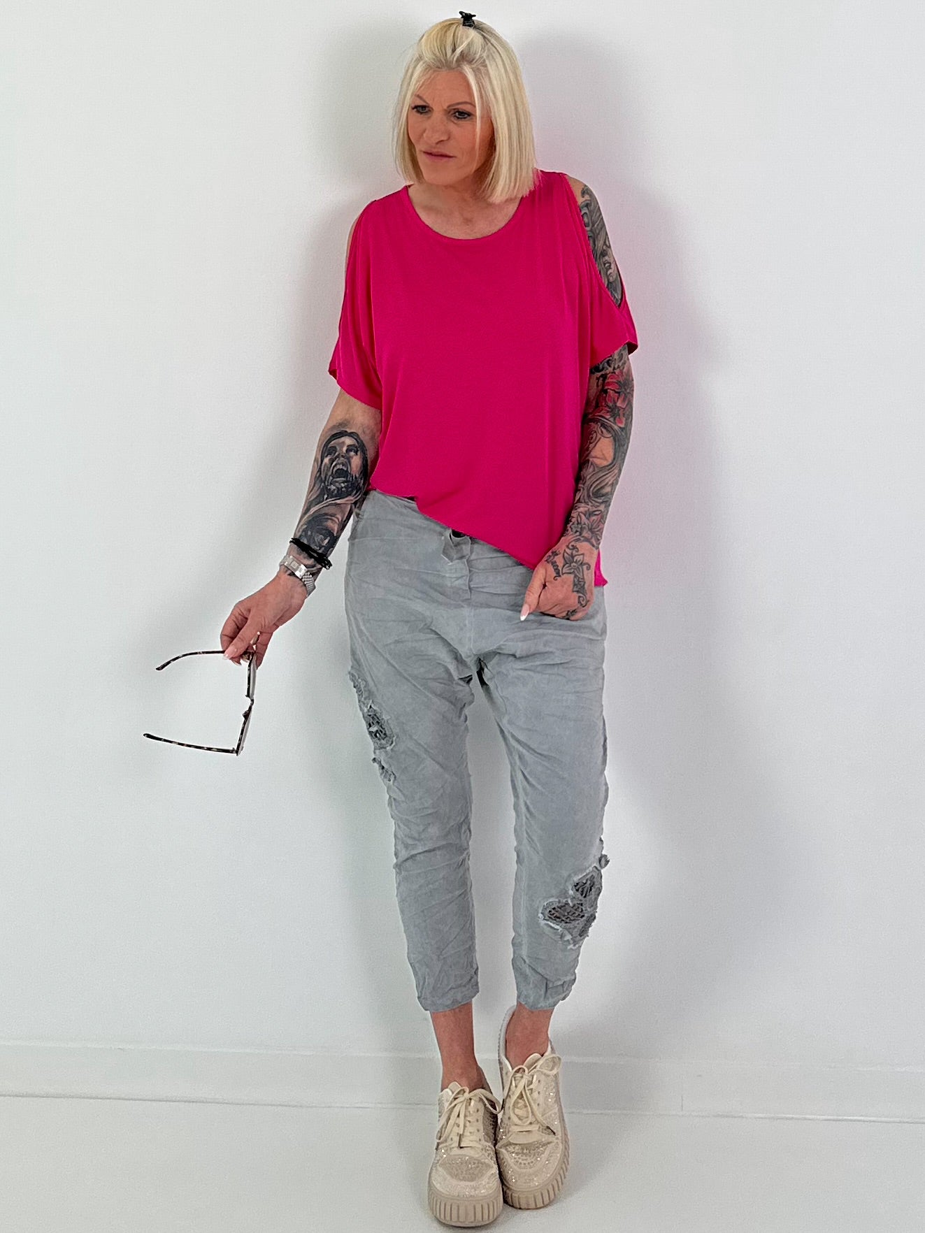 Cut-Out T-Shirt - Pink