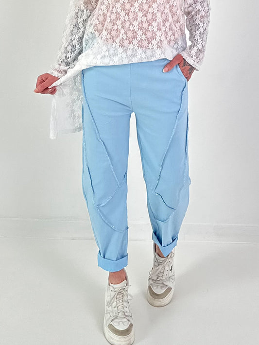 Hose mit Lurexnähten - hellblau