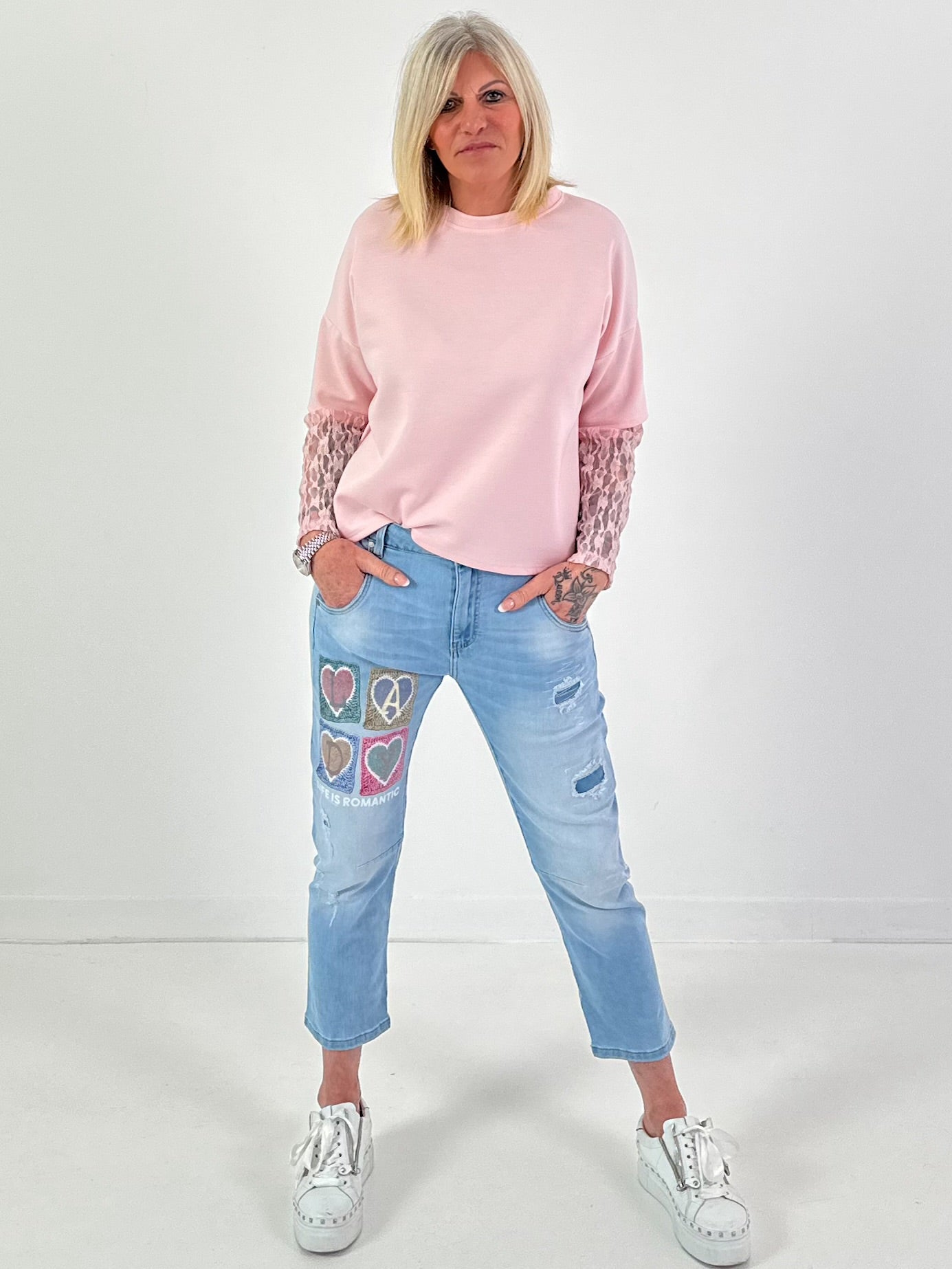 Sweatshirt mit Spitzenarm Modell "Luna" - rosa