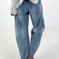 Bottle jeans with a horizontal seam - denim