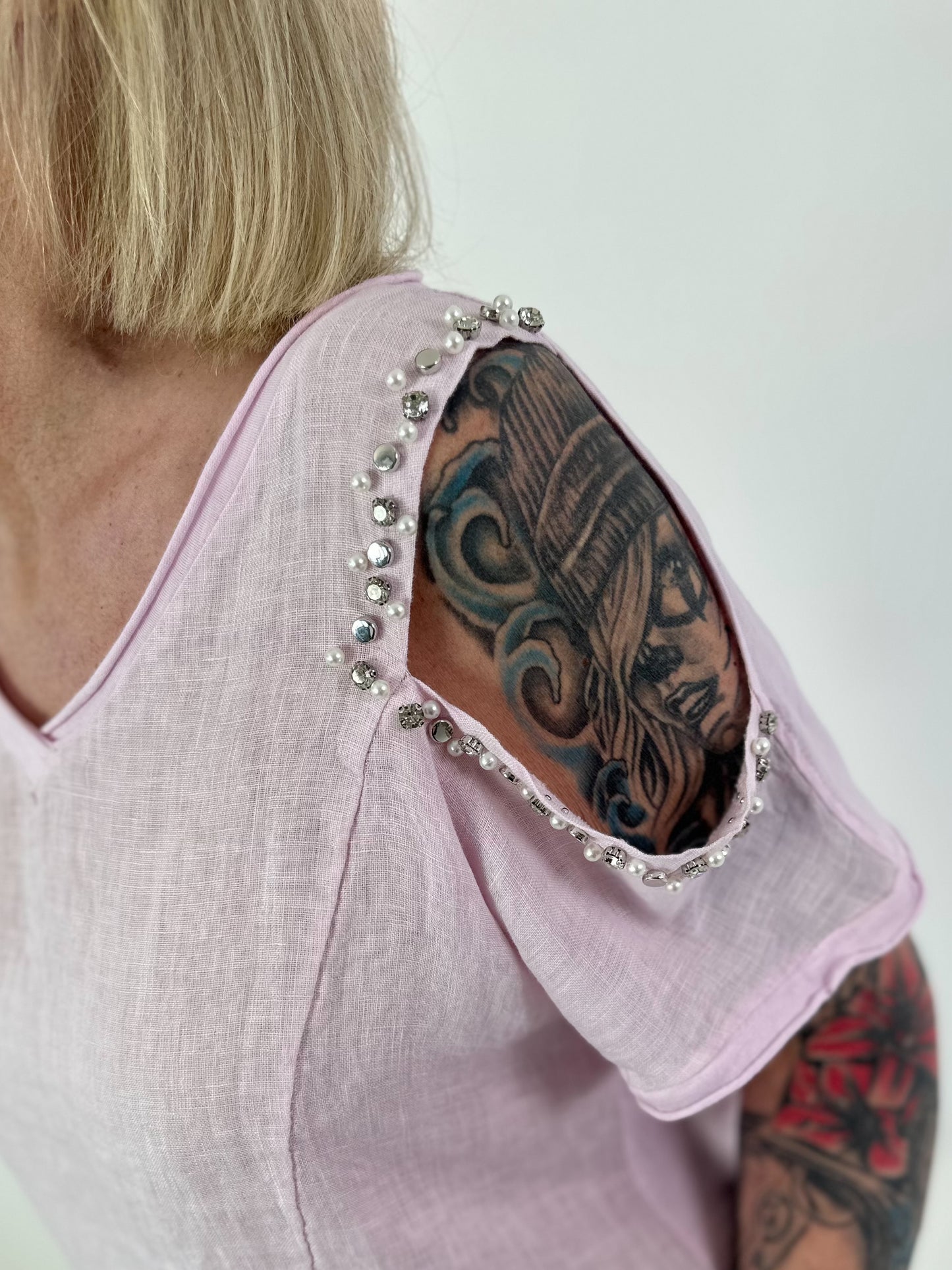 Linen Shirt with Cut-Out - Pink