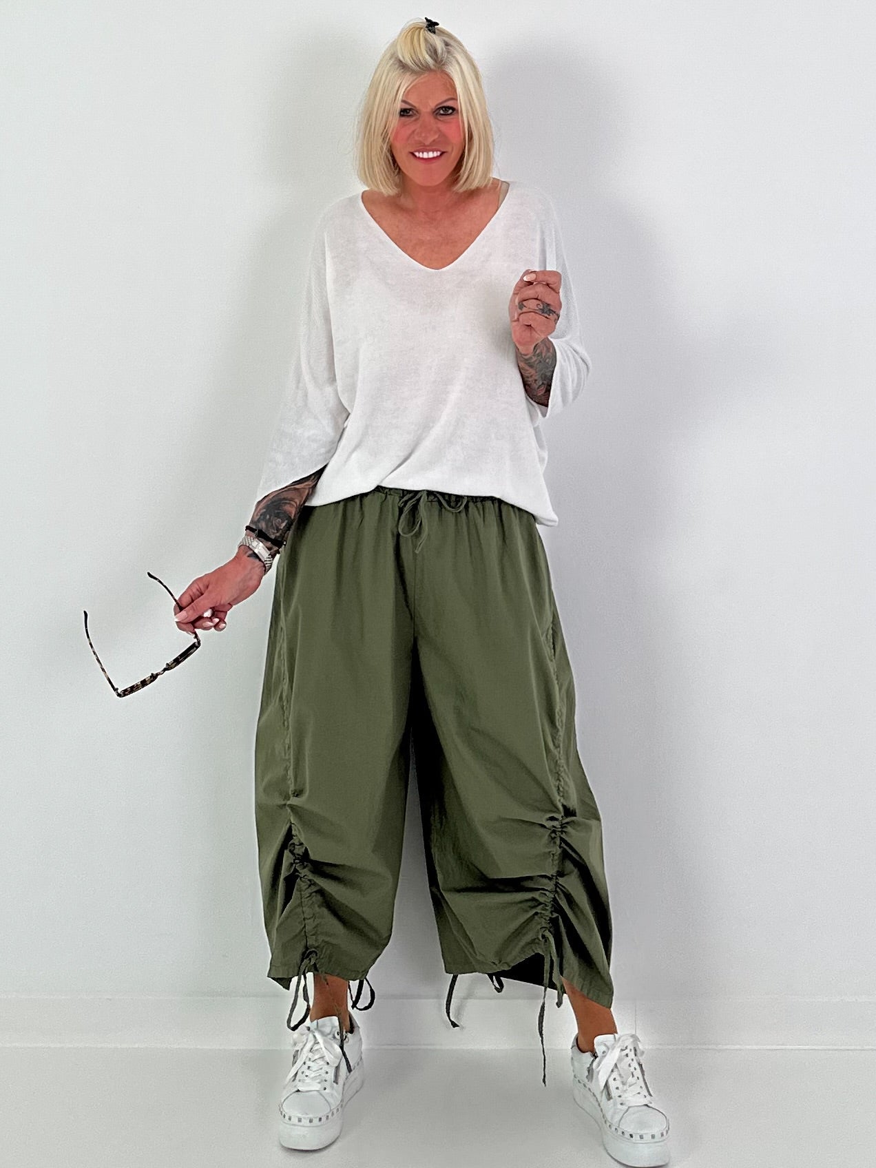 Fine knit short-sleeve sweater - white