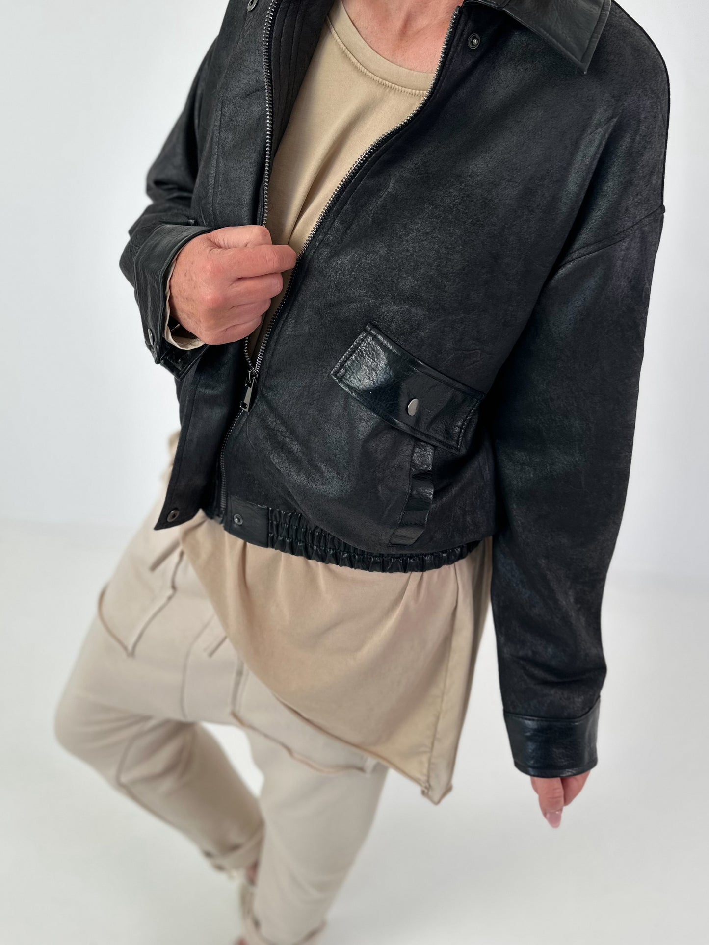 Vintage Blouson in leather look - black