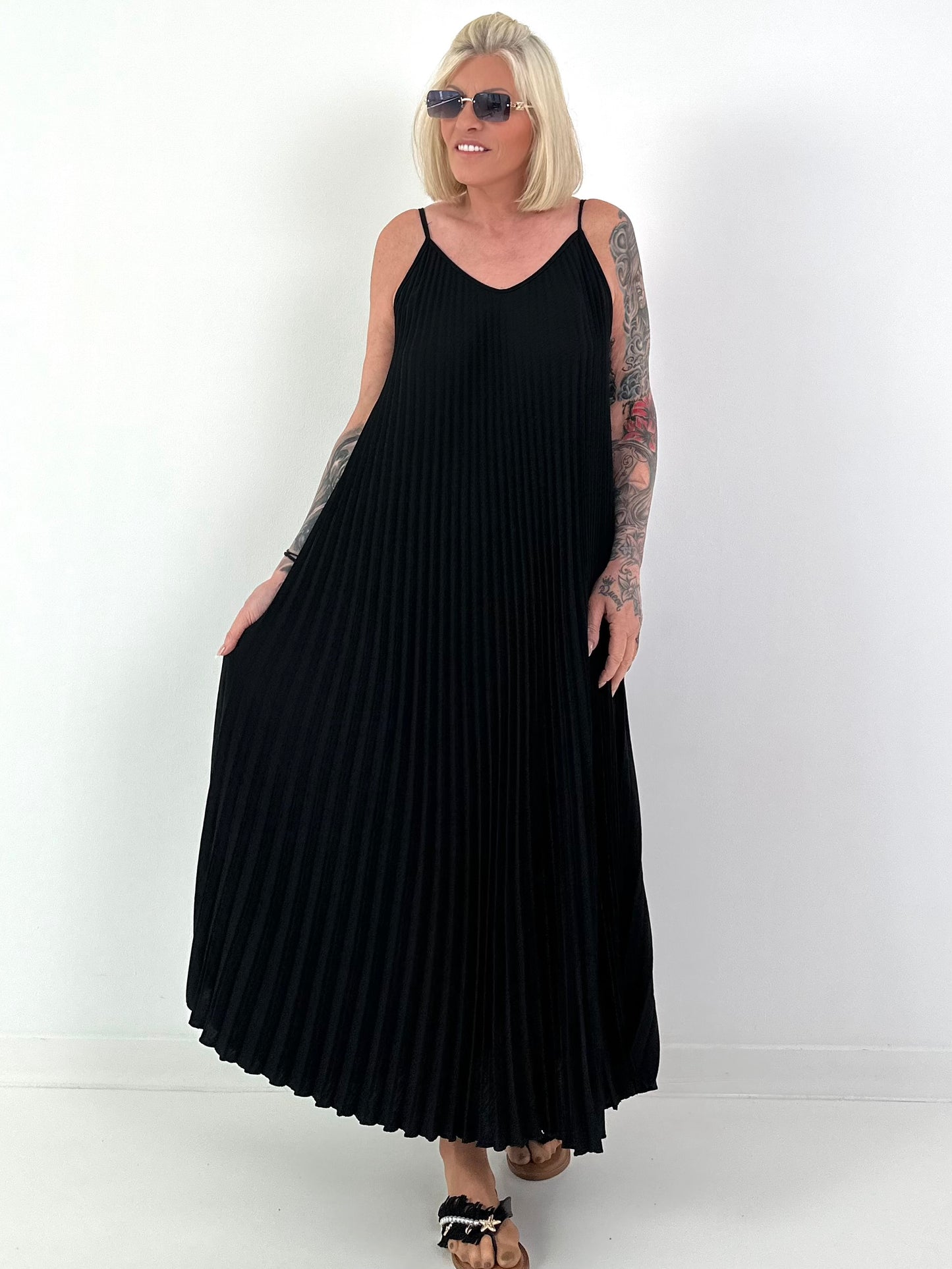 Pleated Dress with Spaghetti Straps - Black