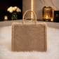 Stylische Felltasche - beige
