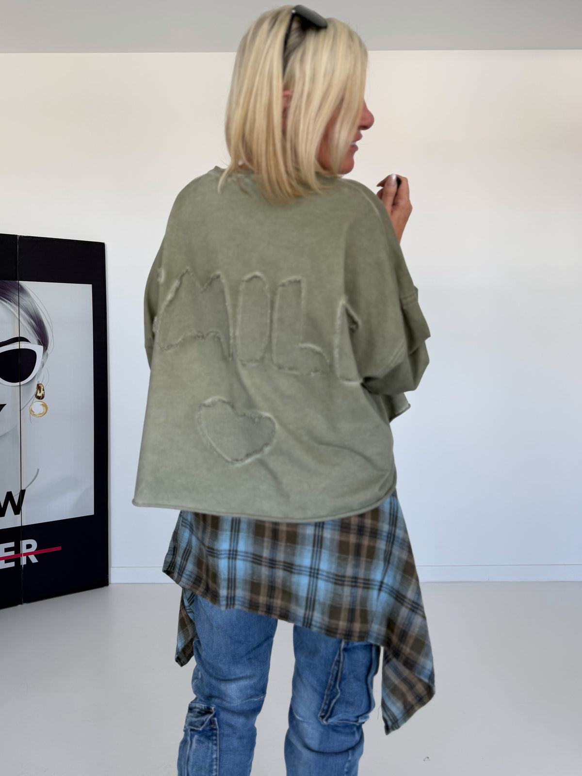 Boxy sweater Smile - olive