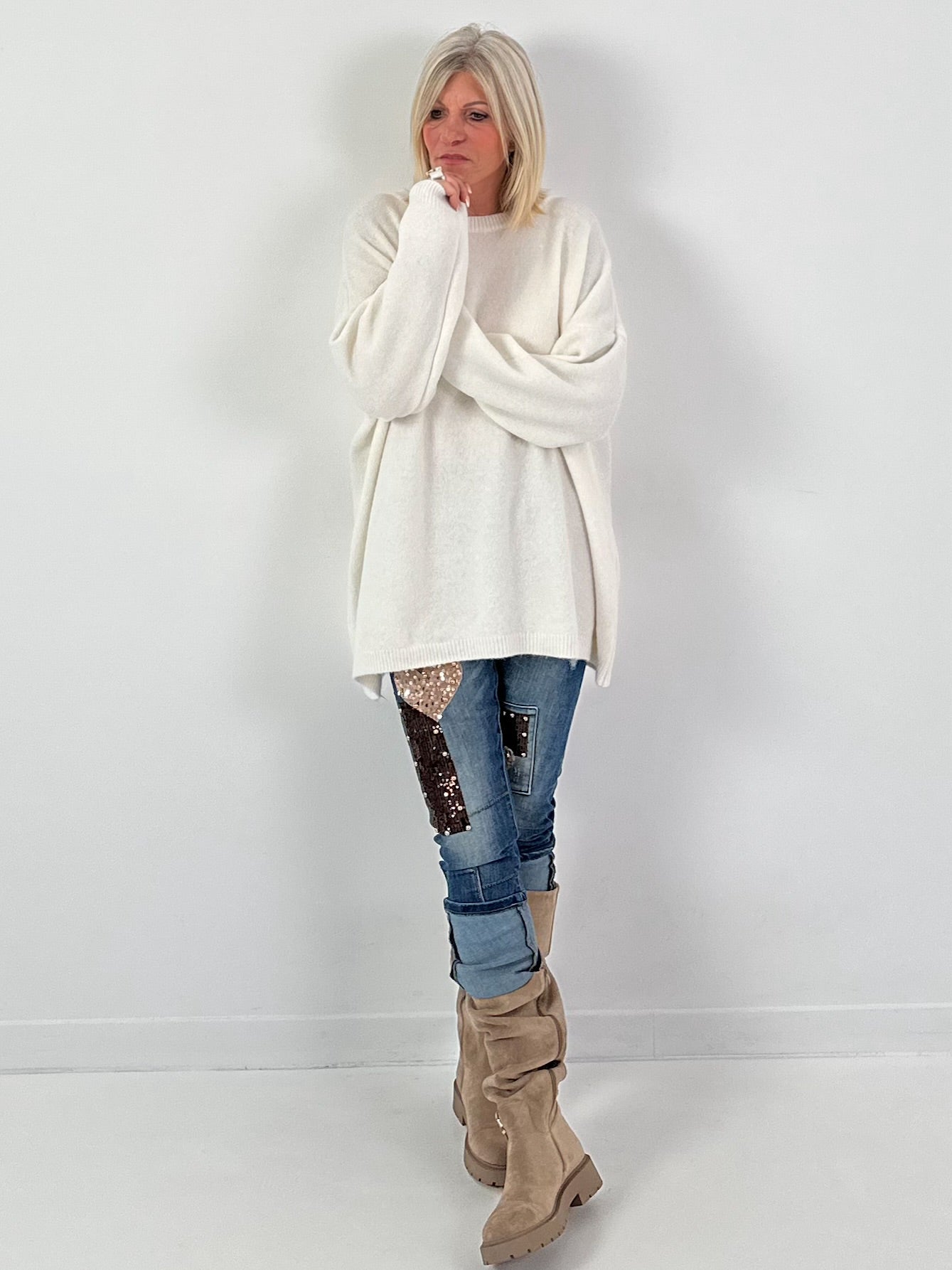 Oversized sweater model "Daily Soft" - ecru