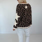Sweatshirt mit All Over Leo-Print und trendigen Sternelementen - mokka