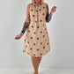 Tupfen Kleid mit Rüschenkragen - sand