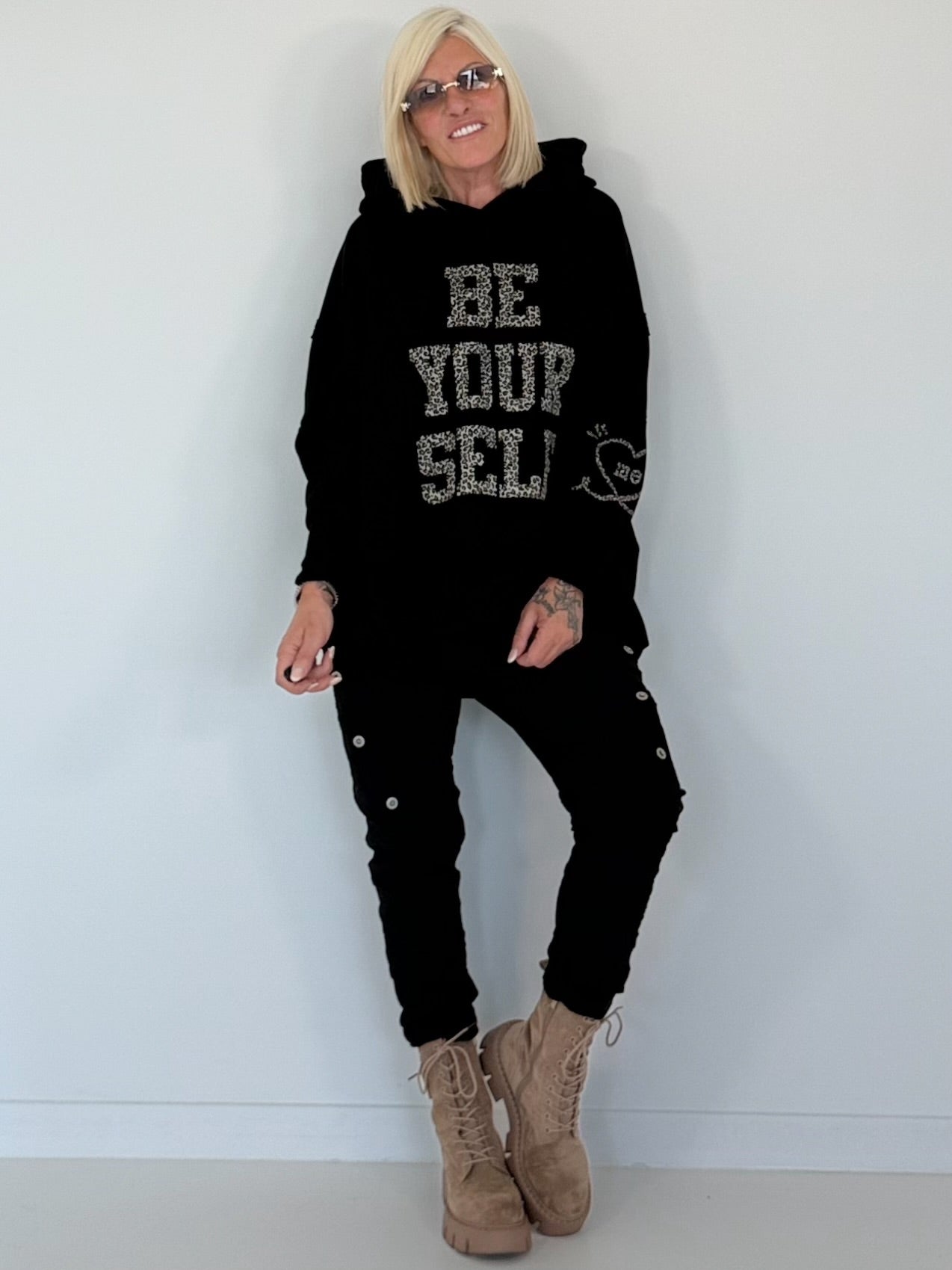 Oversized Hoodie Be Yourself - schwarz