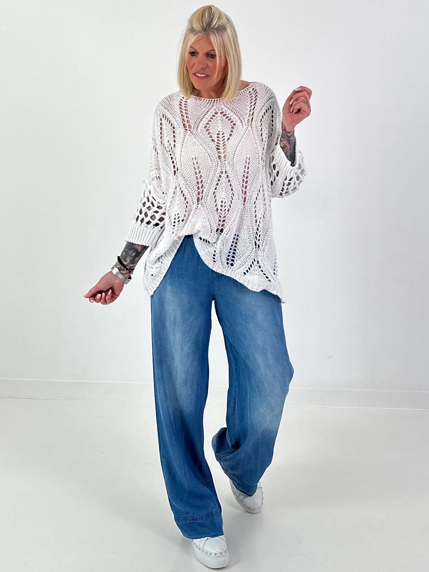 Häkelpullover mit Muster - weiss