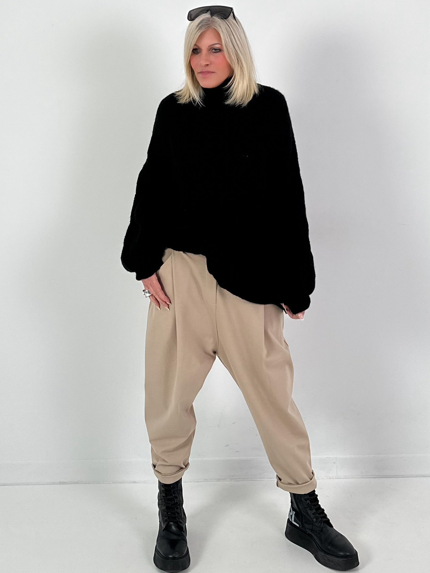 Lässiger Pullover mit Zopfmuster Modell "Pure Cable" - schwarz