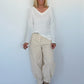 Basic Shirt mit V-Neck - weiss