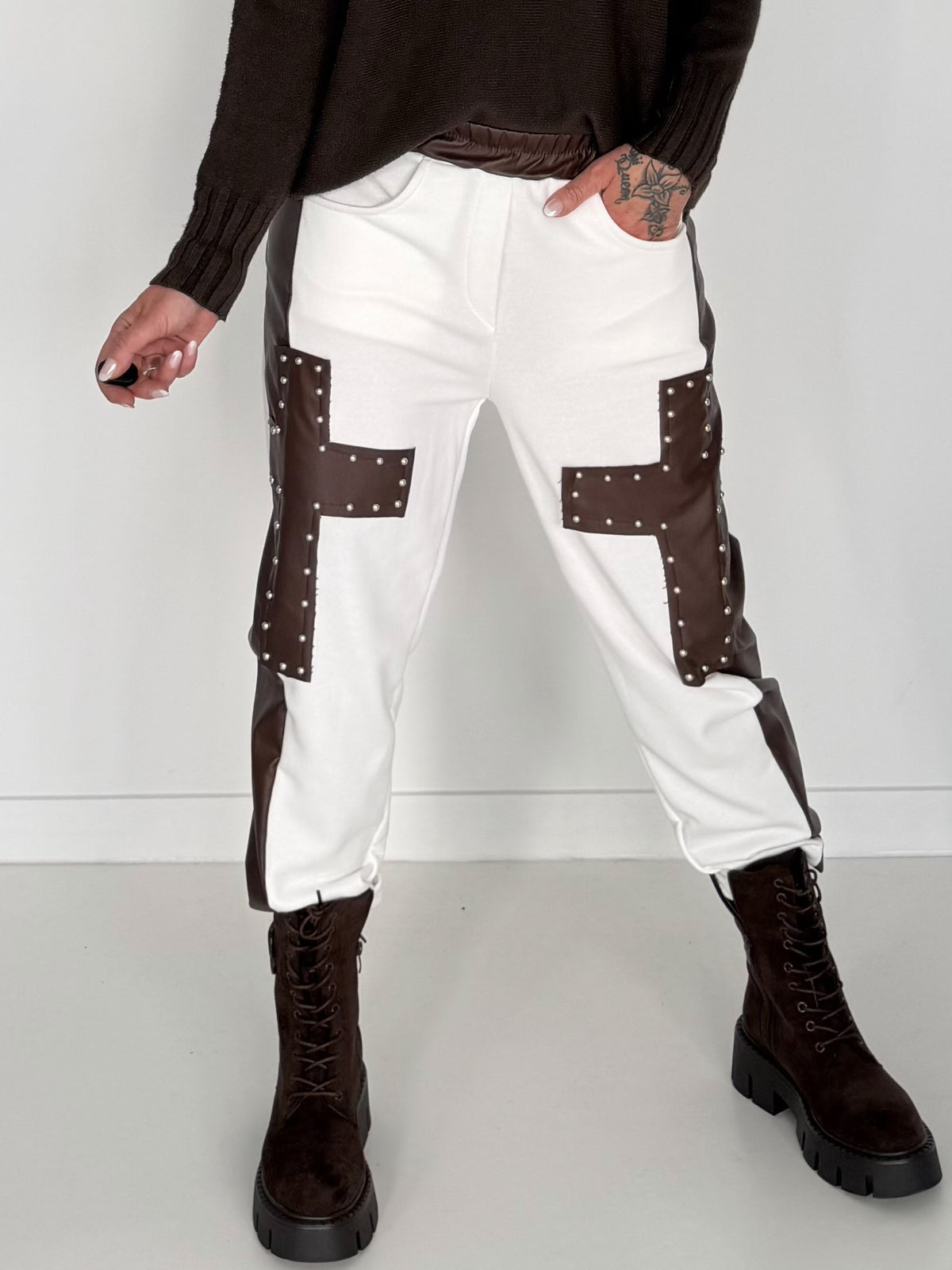 Sweathose im Materialmix - weiss-mokka