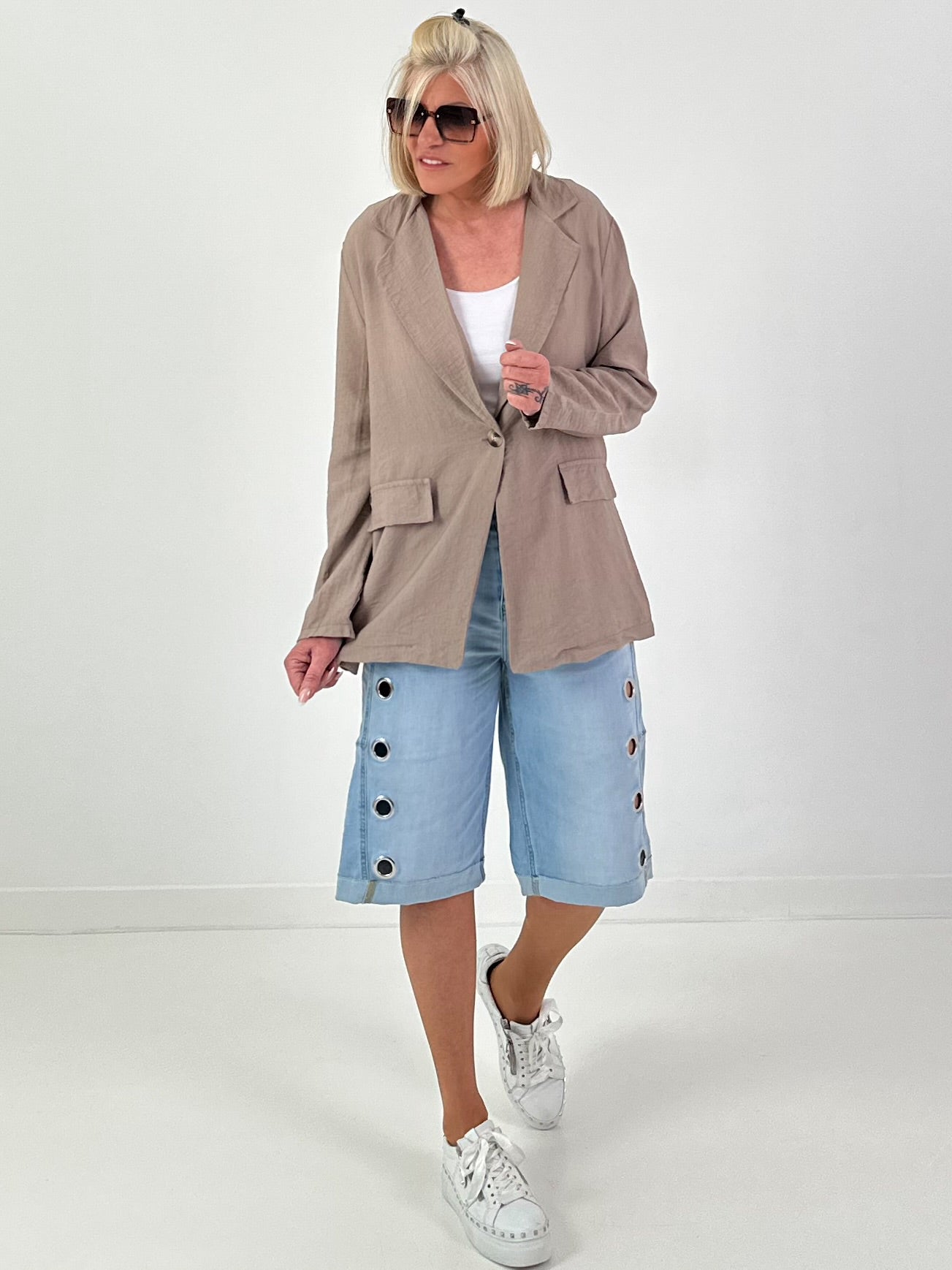 Leichter Blazer mit Patten - taupe
