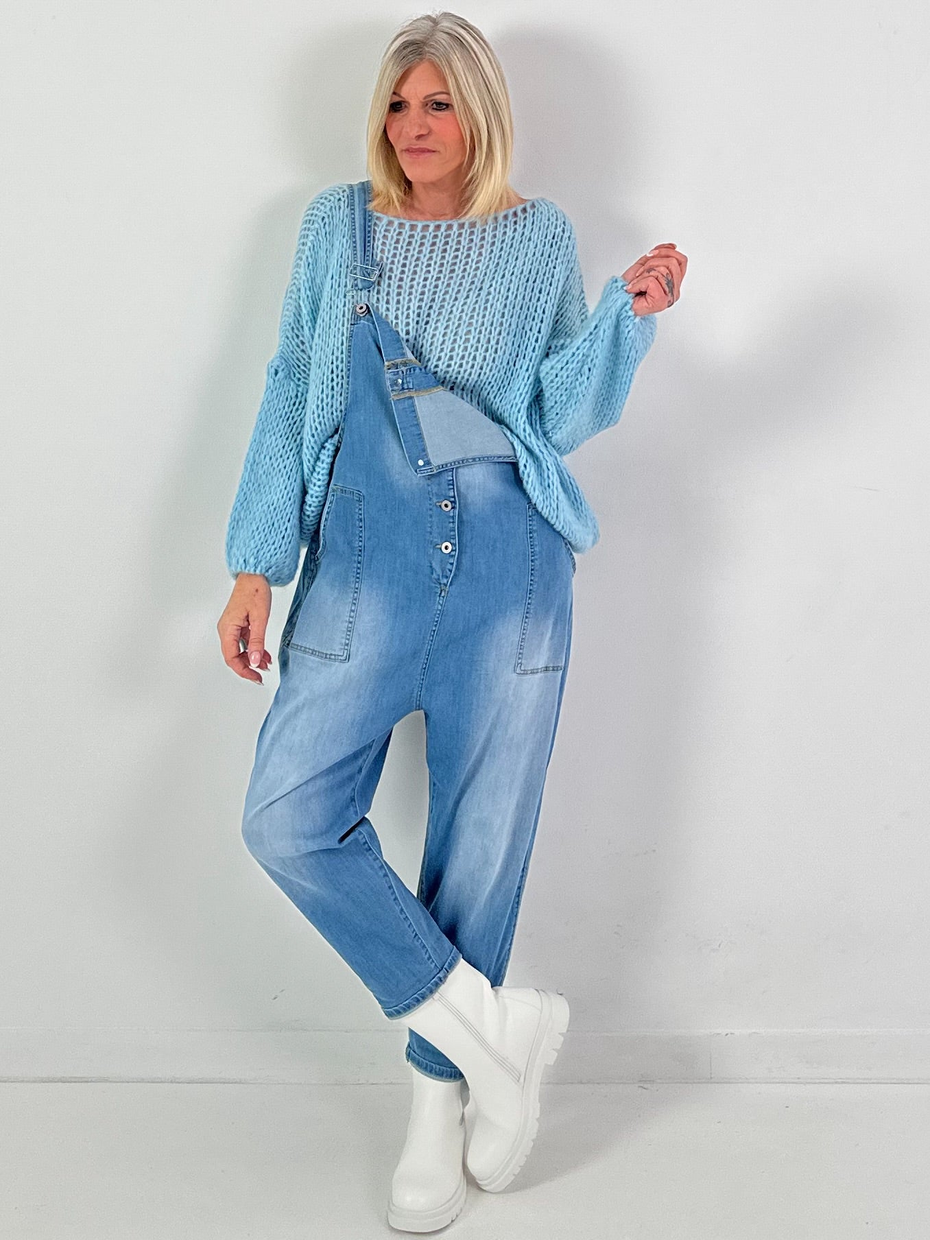 Grof gebreide trui, model "Balloon Bubble" - blauw