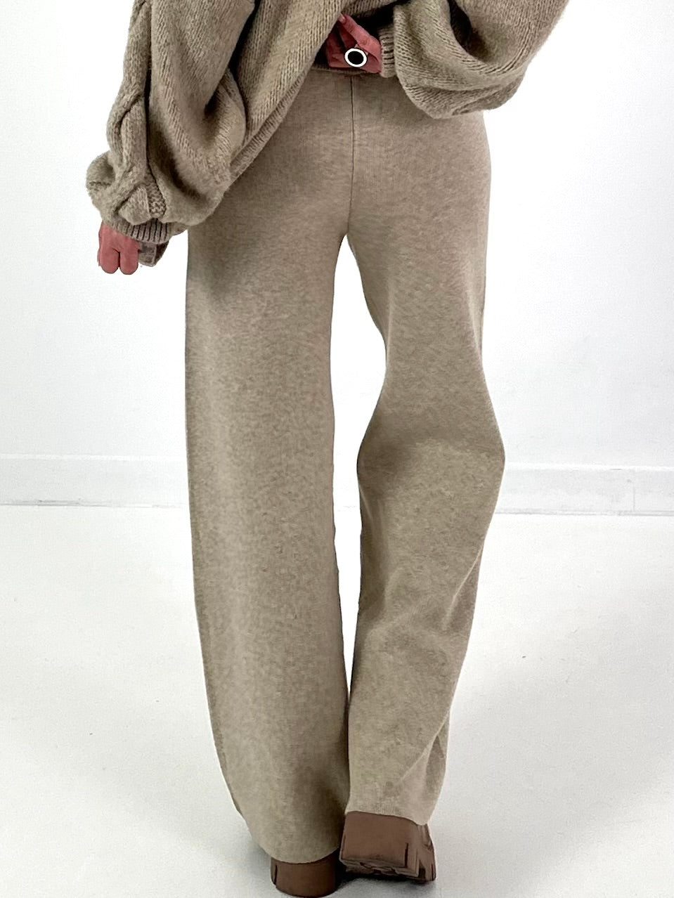 Knitted trousers model “Weave&amp;Wear” - beige