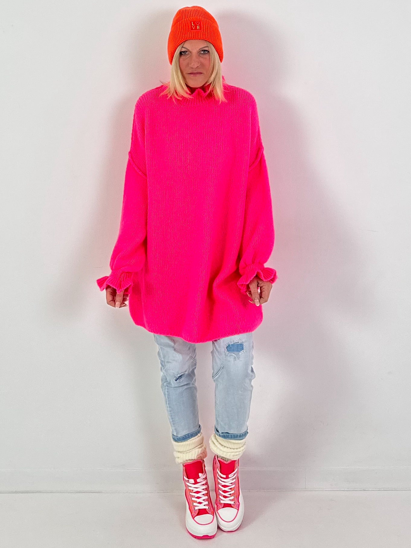 Oversized lange trui "Ruffle Drama" - neonroze