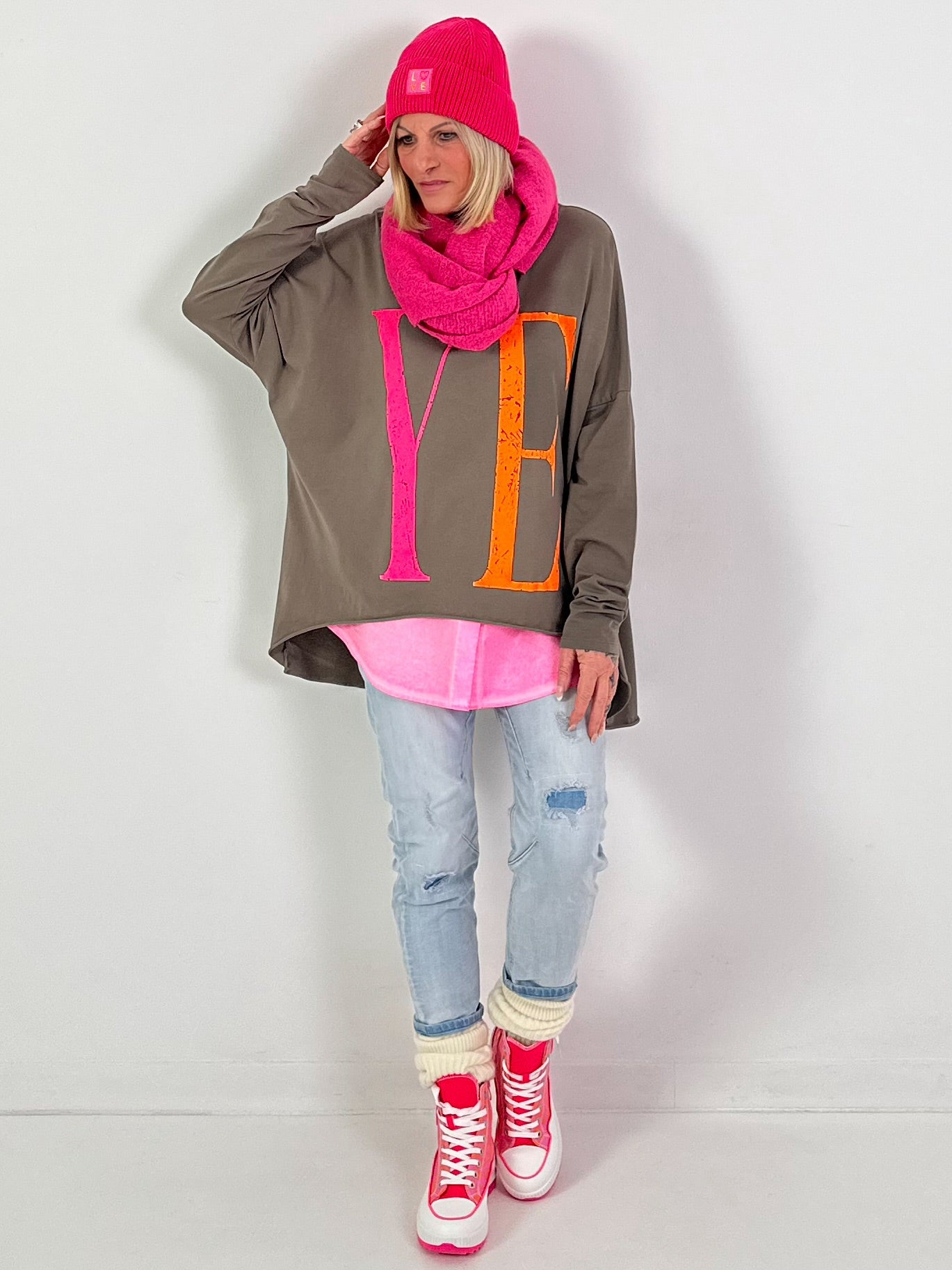 Oversized shirt model "YEAH" - taupe