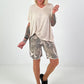 Fine-knit V-neck T-shirt - beige