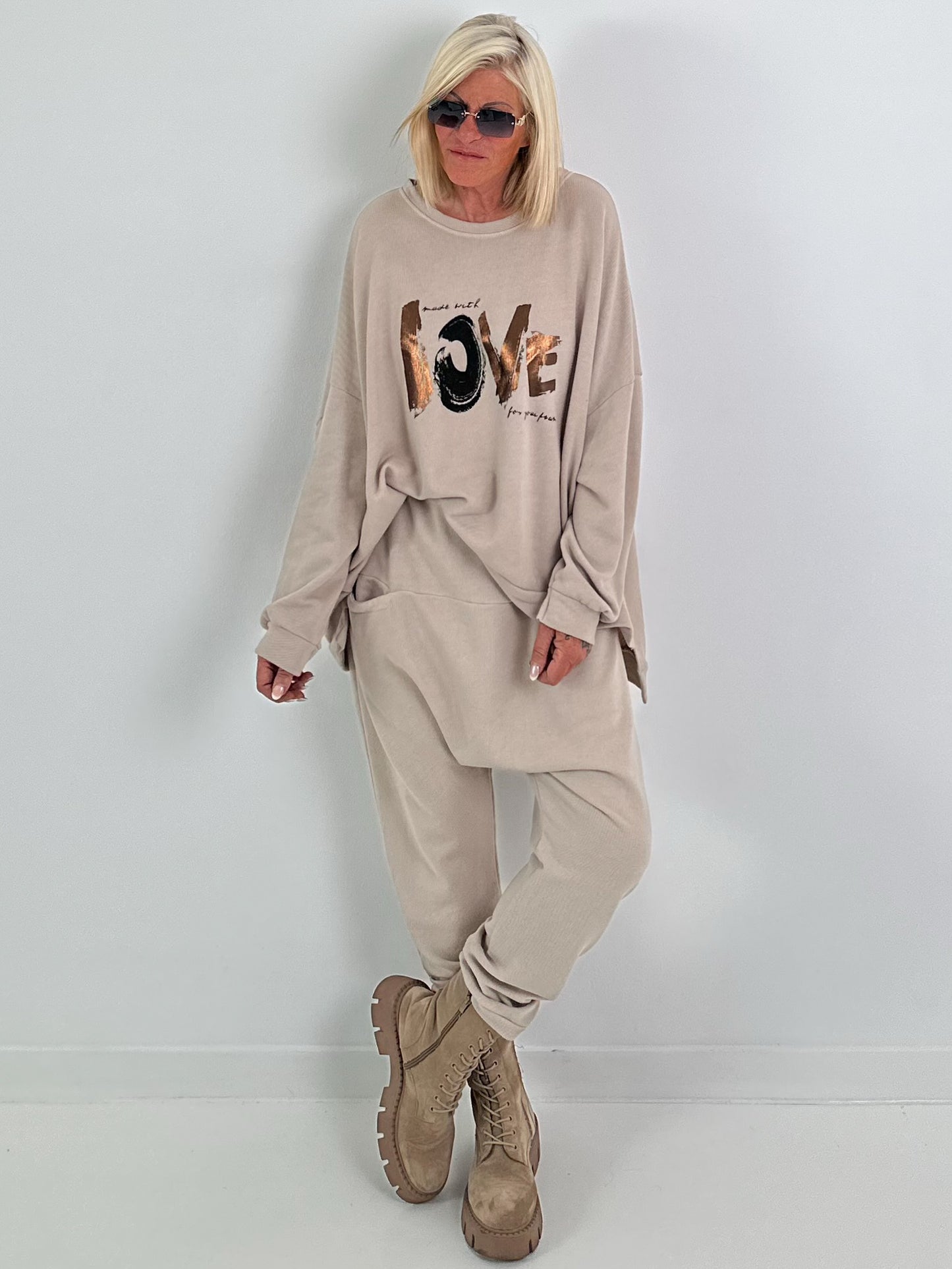 Oversized Sweater mit Frontprint - beige