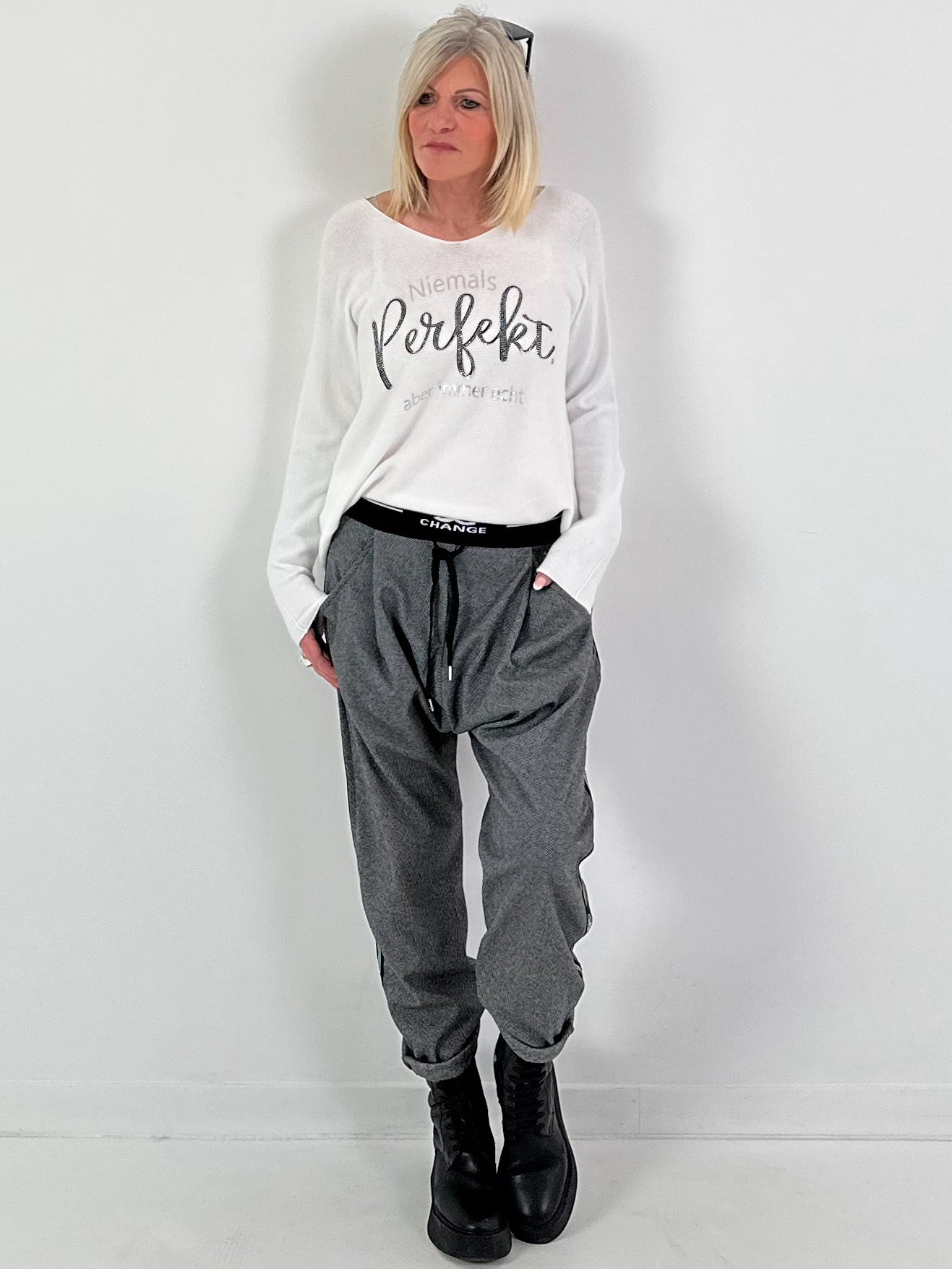 Baggy broek model "Change Flow" - zwart