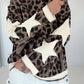 Sweatshirt mit All Over Leo-Print und trendigen Sternelementen - taupe