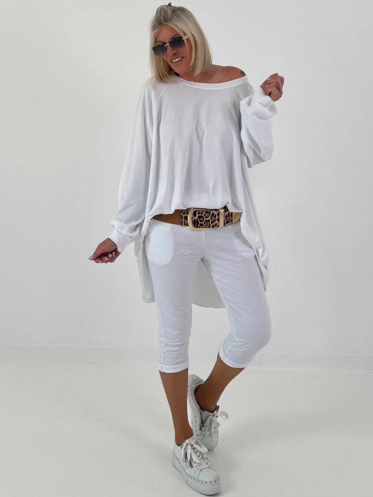 Oversized Shirt mit Rückenprint - weiss