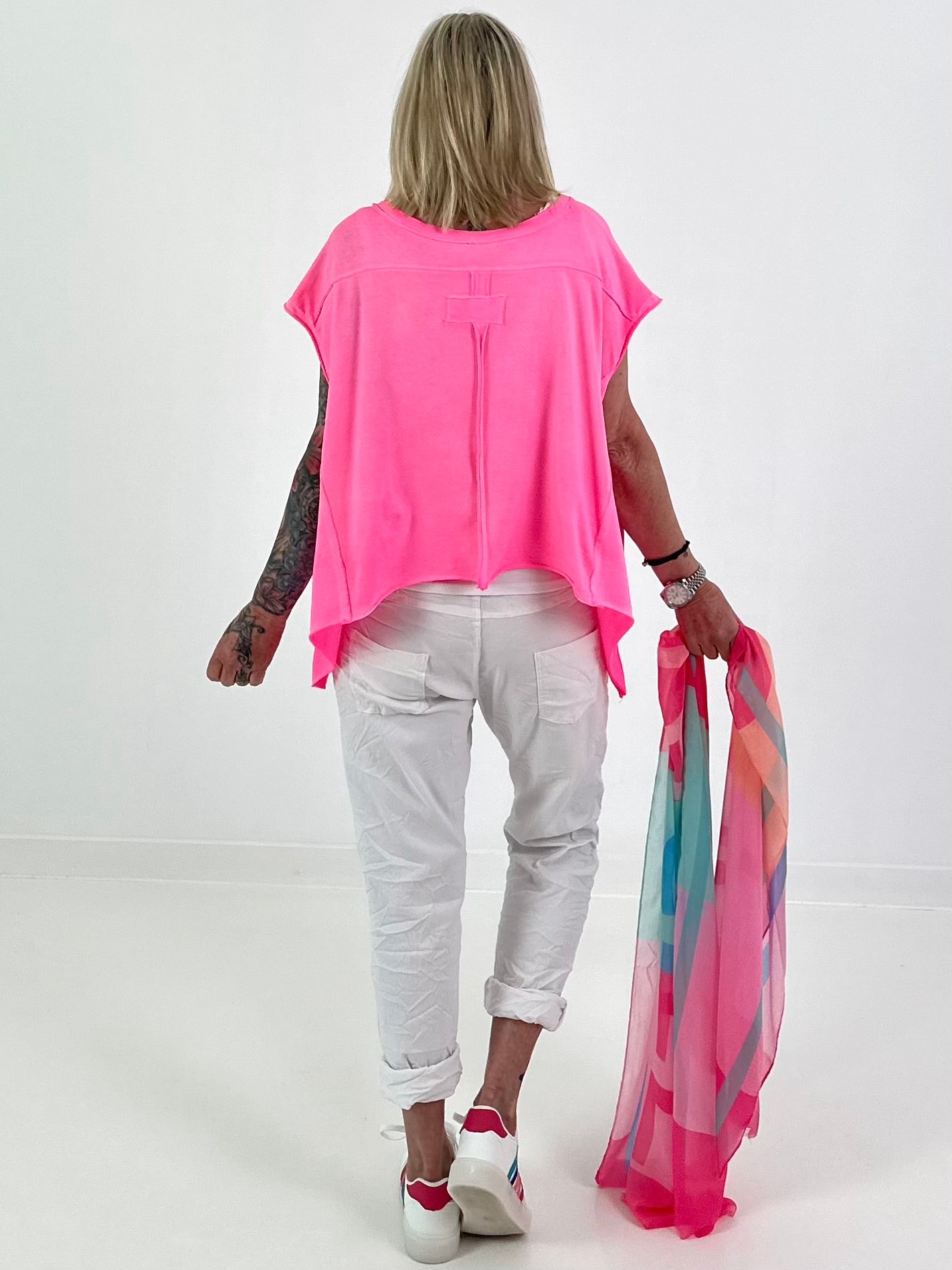 Oversized Shirt mit Rückennaht - neonpink