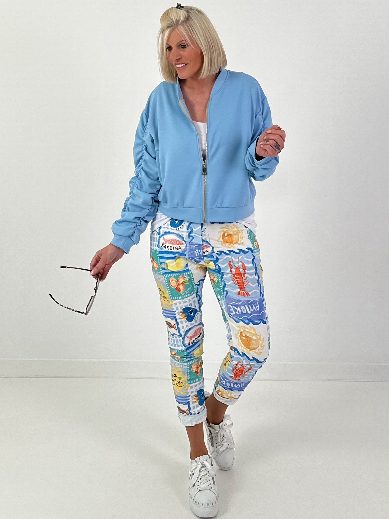Bomber jacket with gathered sleeves - light blue