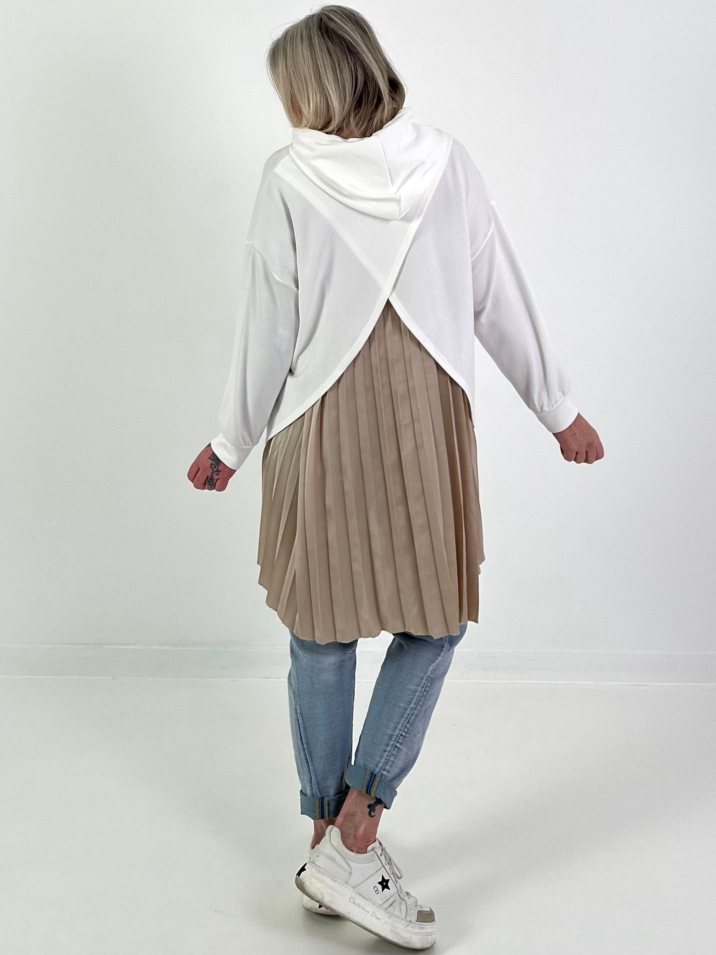 Long Hoodie mit Plissee-Einsatz - weiss