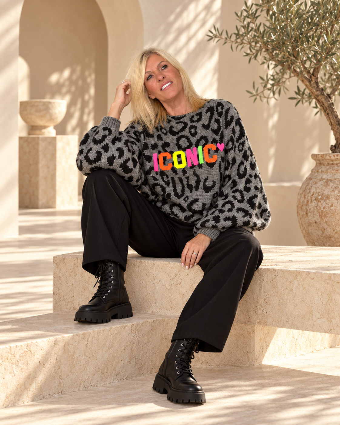 Leo Iconic Sweater - Grey Multicolor