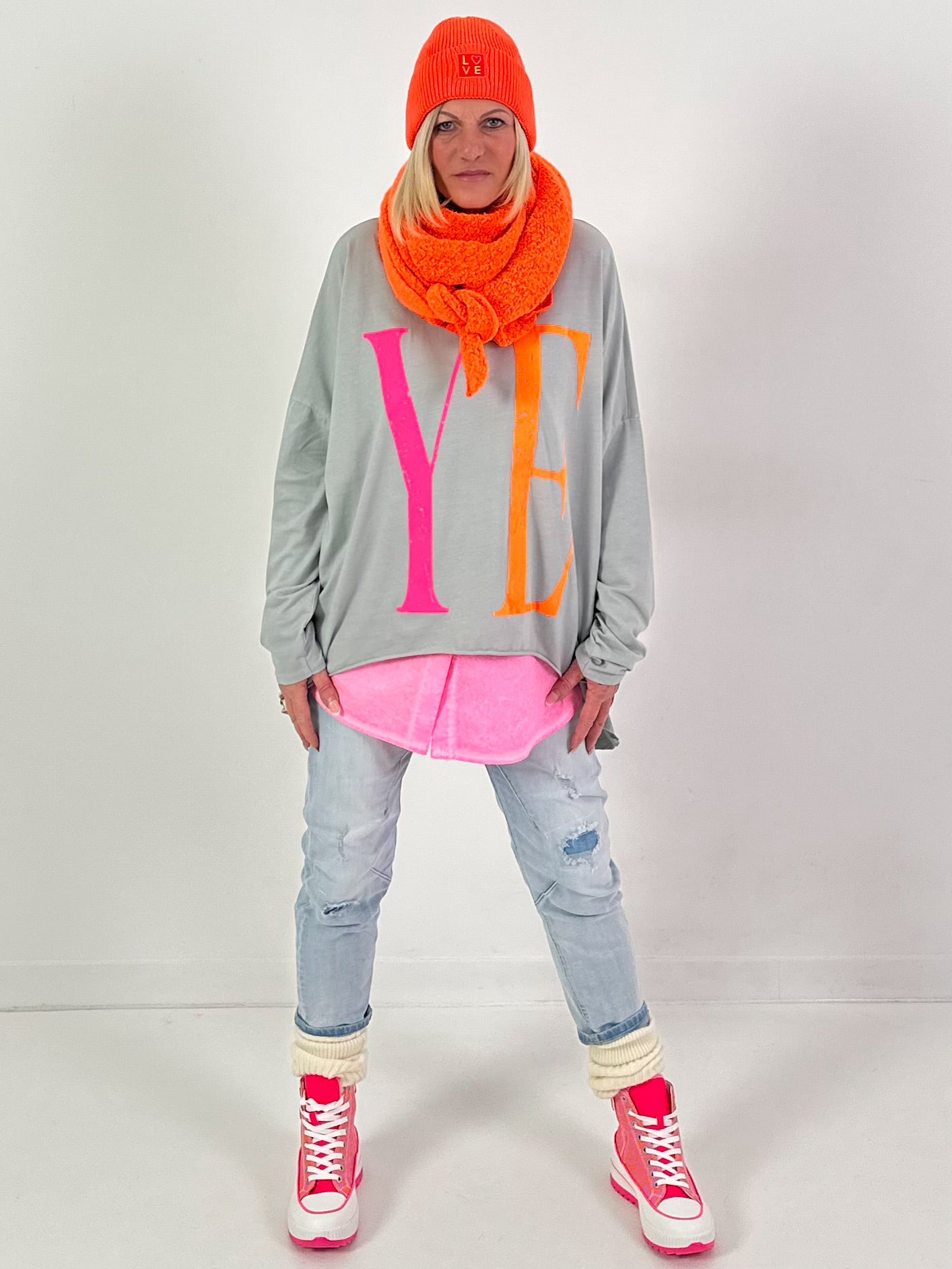 Oversized shirt model “YEAH” - gray