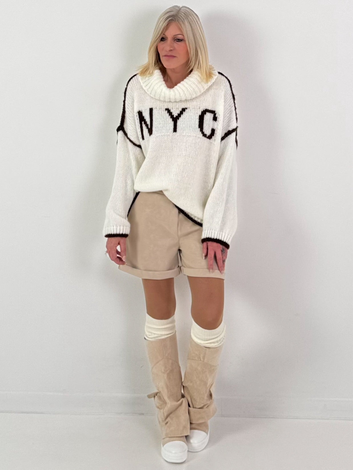 Trui model "Cozy City Chic" - ecru