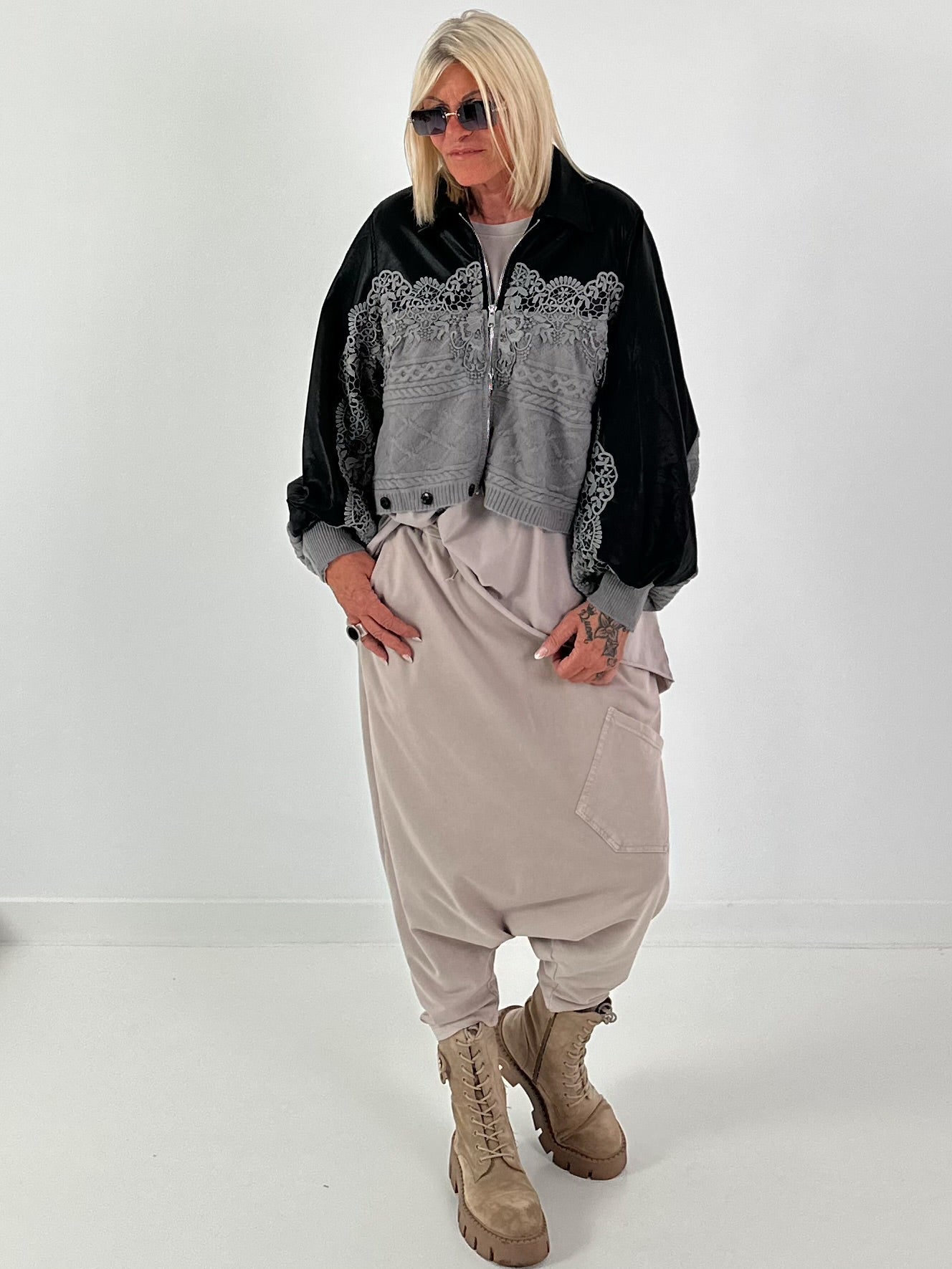 1 Jacke 2 Looks - schwarz-grau