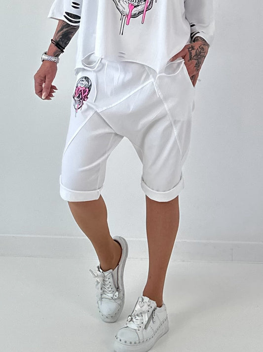 Kurze Baggy mit breiten Nähten - weiss