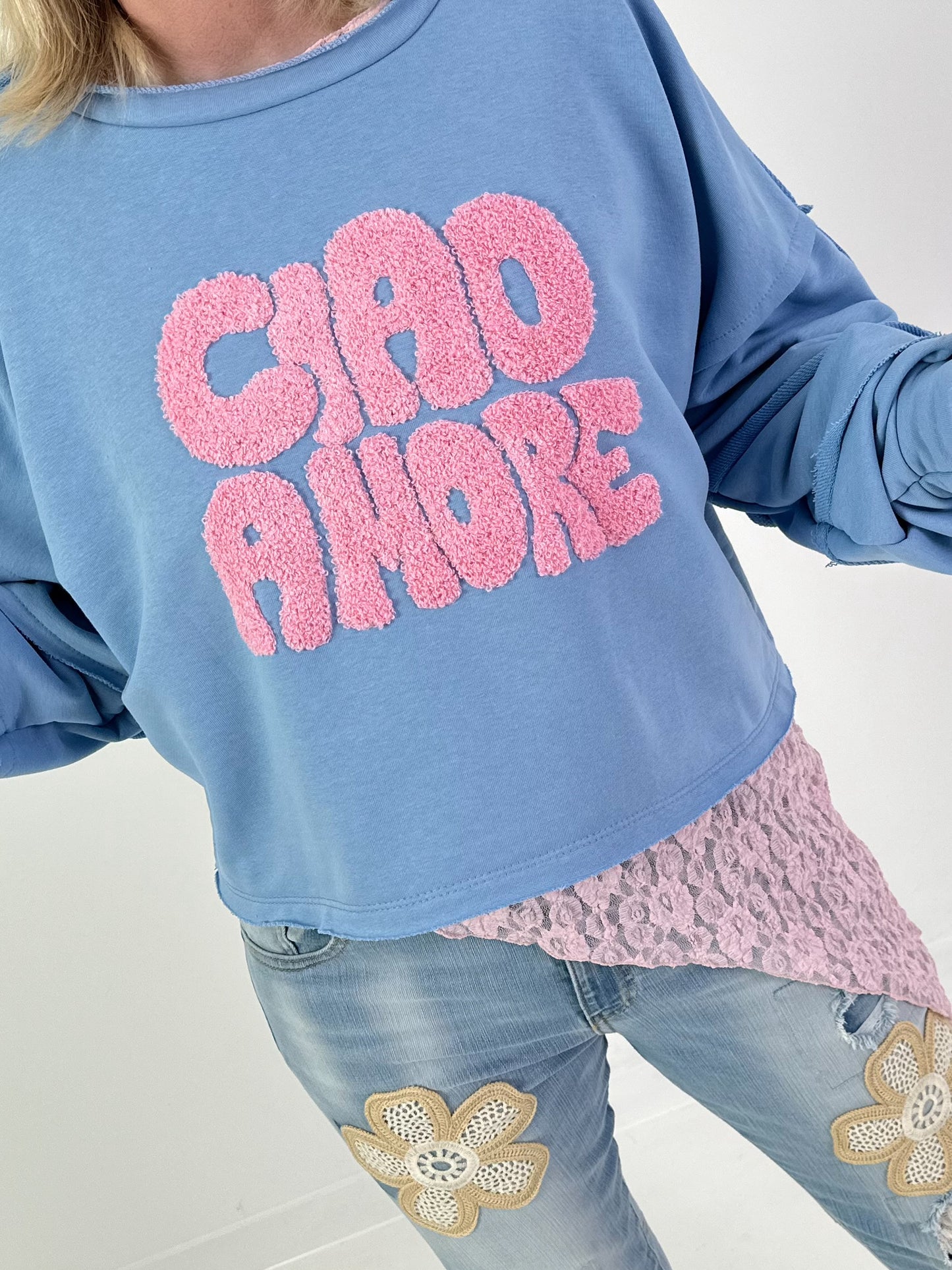 Sweater Ciao Amore - hellblau