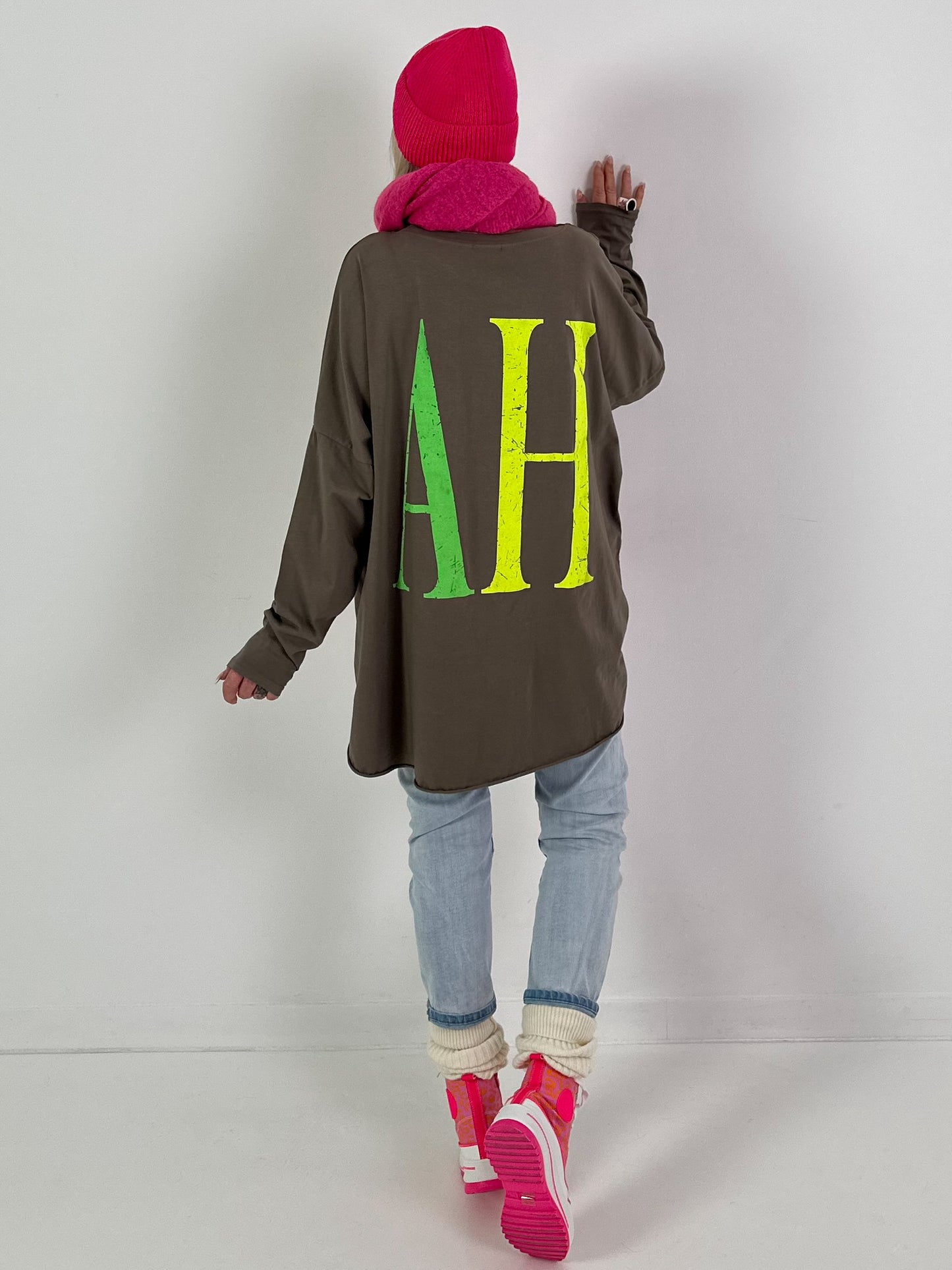 Oversized shirt model "YEAH" - taupe